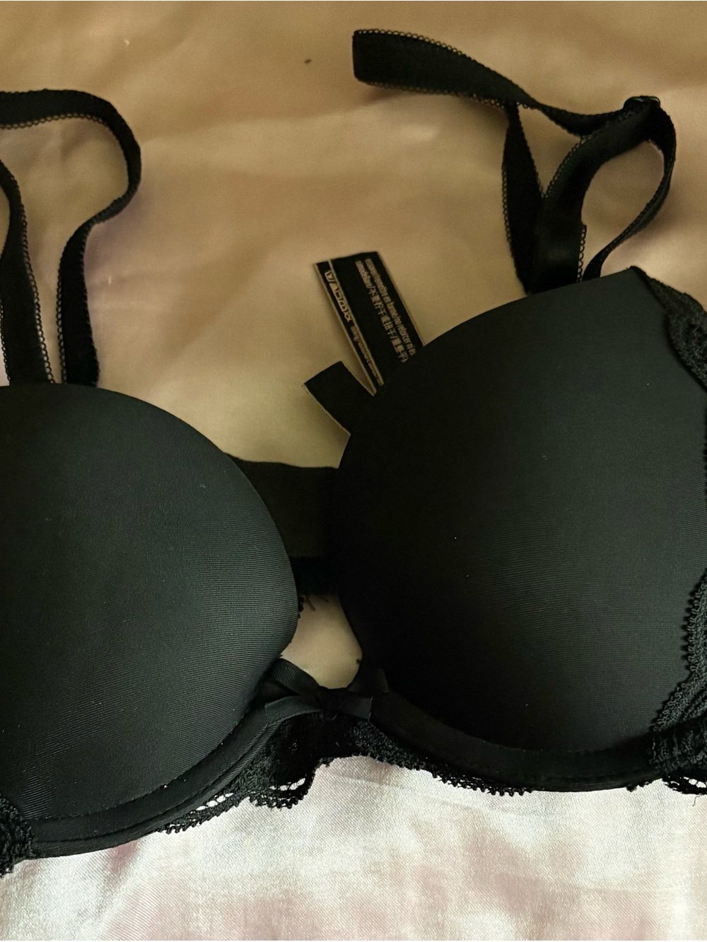 Victoria Secret  Dream Angels Push Up Bra 32A/A70